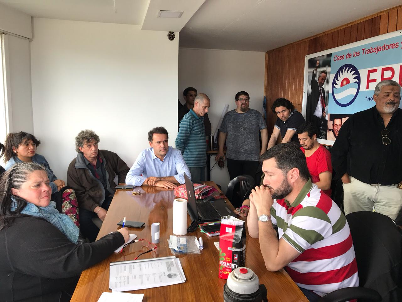 Ventura con fuerzas políticas.jpg