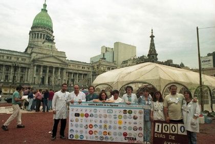 Carpa blanca.jpg