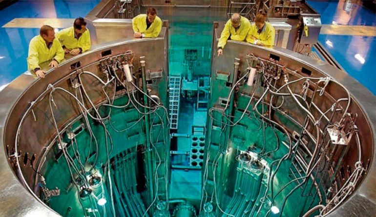 reactor nuclear de circonio